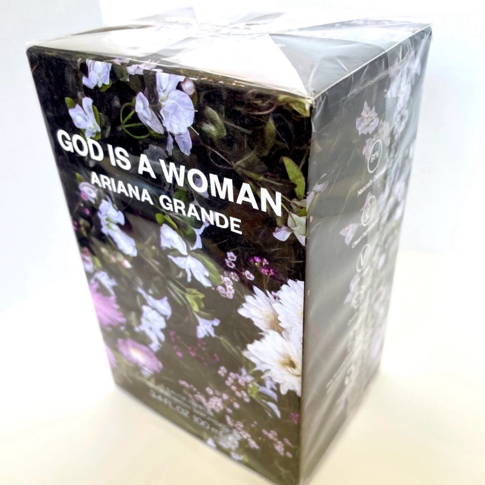 3.4oz Ariana Grande God Is A Woman Eau de Parfum